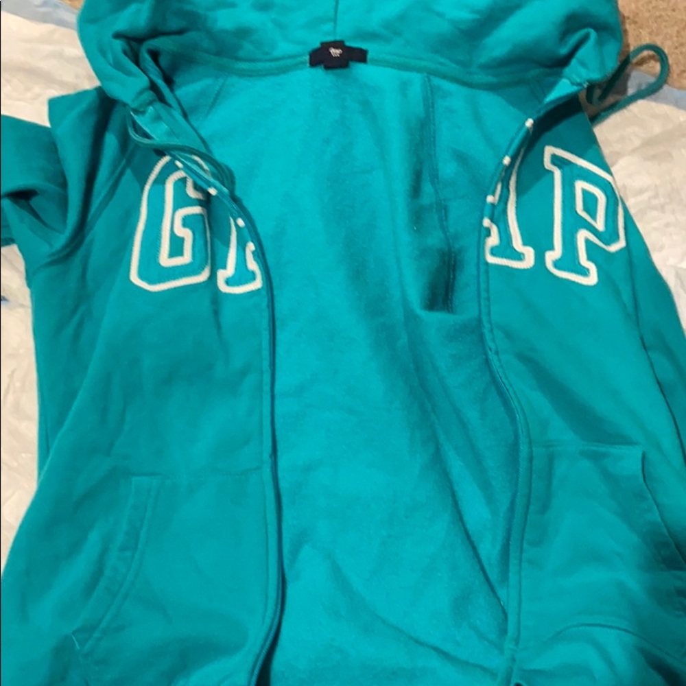 Zip up